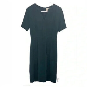 NWOT  HUGO BOSS Dalesana Sheath Dress In Dark Green. Size 2
